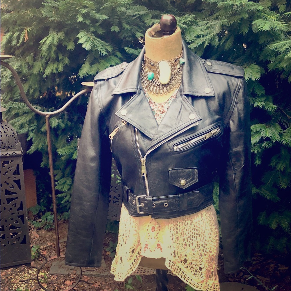 Like New! Vintage genuine leather moto-jacket